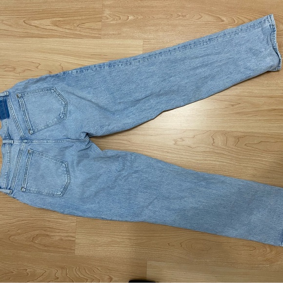 Abercombrie and Fitch Curve Love Low Rise 90s Straight Sz 29/8 - Picture 3 of 3